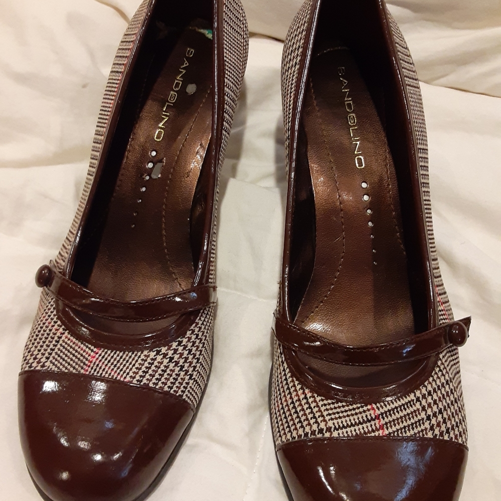 Size 6.5 Bandolino Plaid Heels